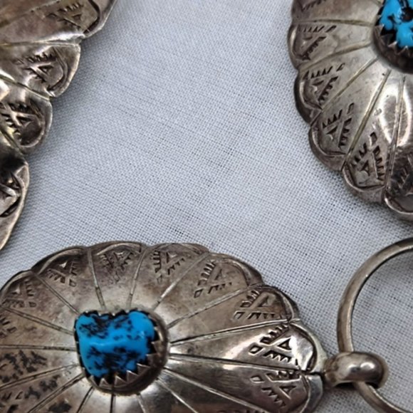 VINTAGE ~ AUTHENTIC CONCHO BELT ~ TURQUOISE TEPEES & SUNBURSTS ~ SIGNED/STERLING - Picture 5 of 12